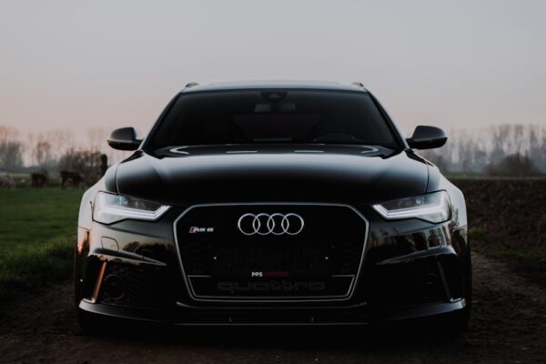 2019 Audi Q8 Prestige in Orca Black