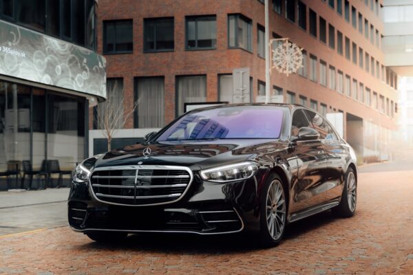 2020 Mercedes-Benz S 580 in Selenite Grey