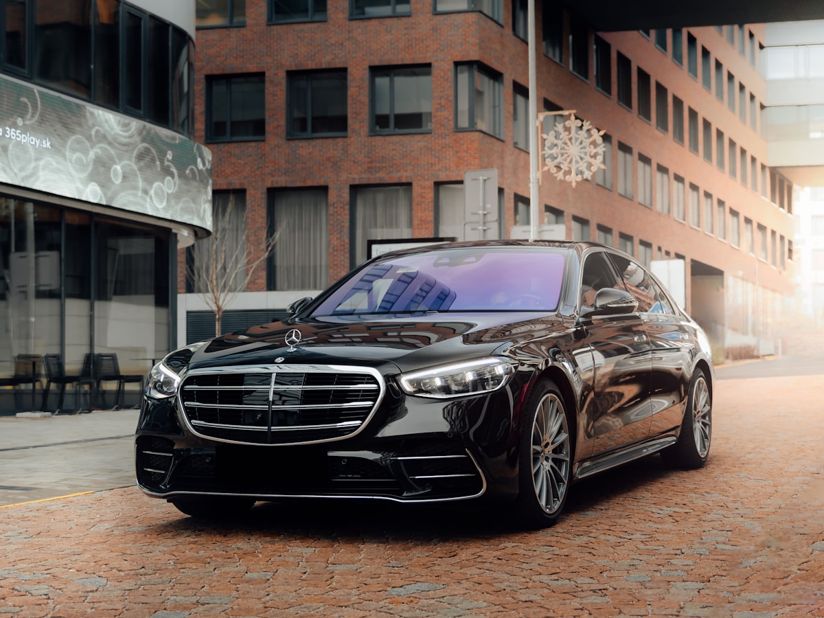 2020 Mercedes-Benz S 580 in Selenite Grey
